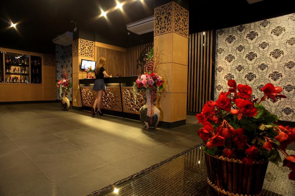 The Corner Hotel (Adults Only) Chiang Rai Buitenkant foto