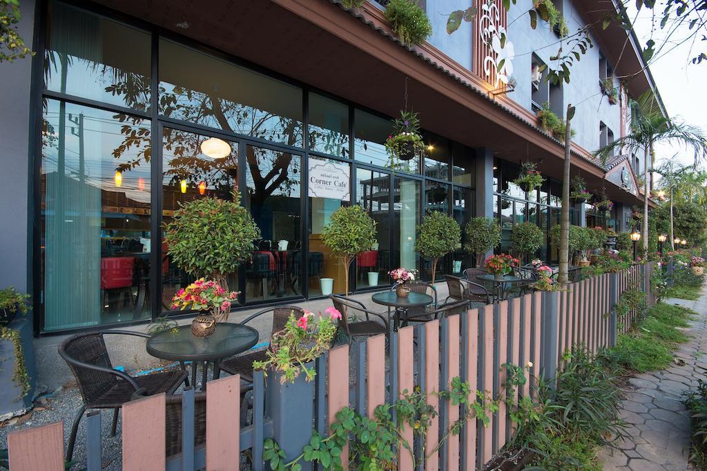 The Corner Hotel (Adults Only) Chiang Rai Buitenkant foto